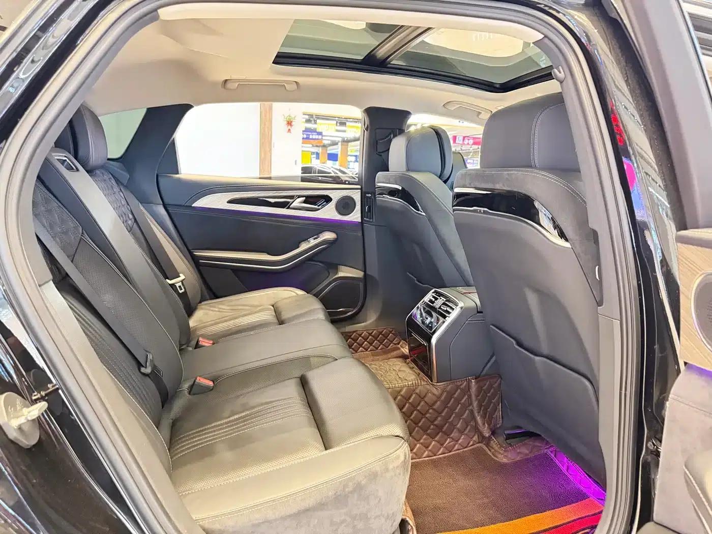 Hongqi H9 2020 2.0T Intelligent Flagship Edition — миниатюра 12