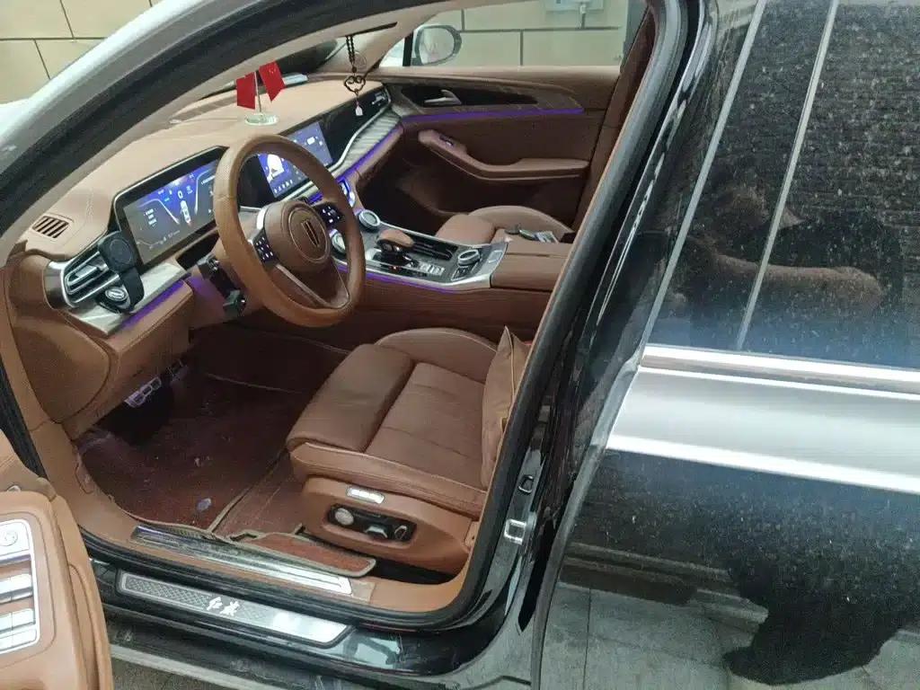 Hongqi H9 2022 2.0T Intelligent Flagship Edition — миниатюра 16