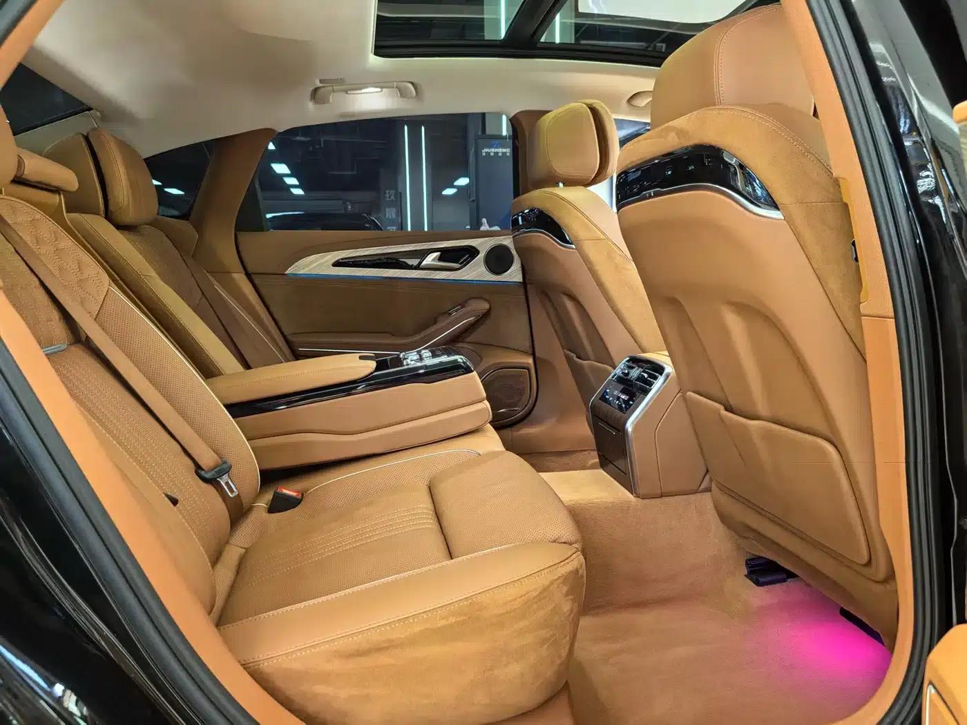 Hongqi H9 2020 2.0T Intelligent Flagship Edition — миниатюра 12