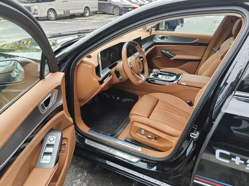 Hongqi H9 2025 2.0T 2WD Flagship Private Fashion Edition 5-seater — миниатюра 13