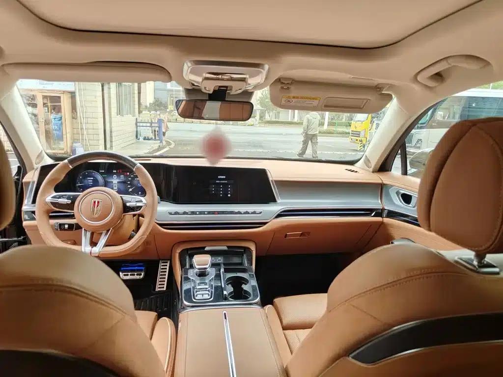 Hongqi H9 2025 2.0T 2WD Flagship Private Fashion Edition 5-seater — миниатюра 10