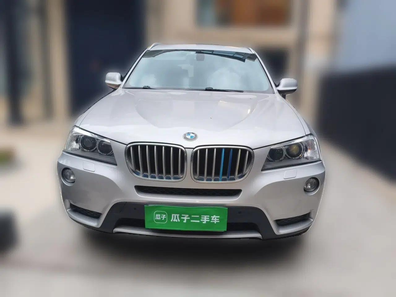 BMW X3 2011 xDrive28i Luxury Model — миниатюра 2