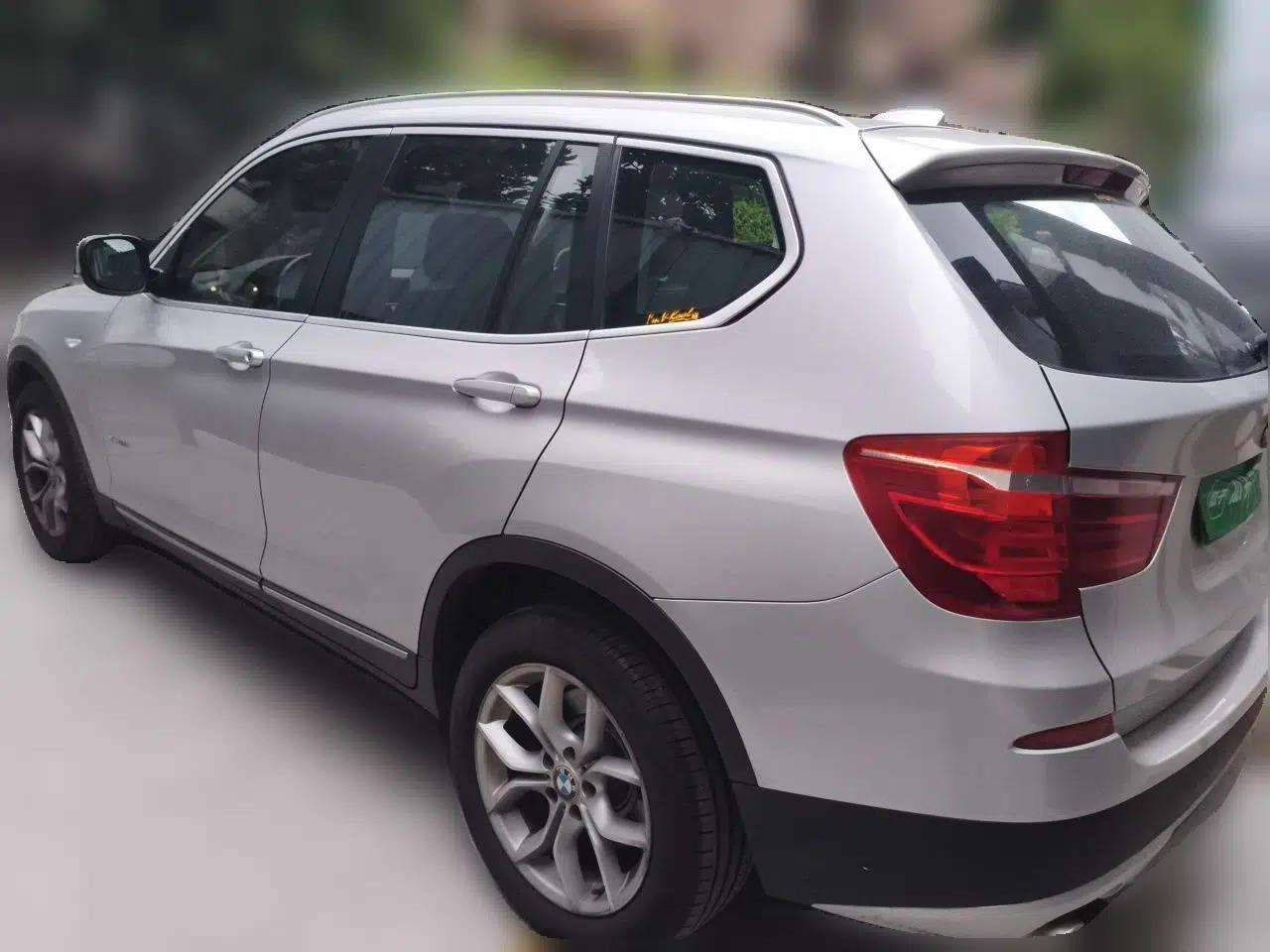 BMW X3 2011 xDrive28i Luxury Model — миниатюра 4
