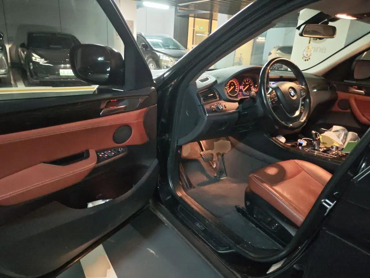 BMW X3 2013 Revised xDrive28i Luxury Edition — миниатюра 16