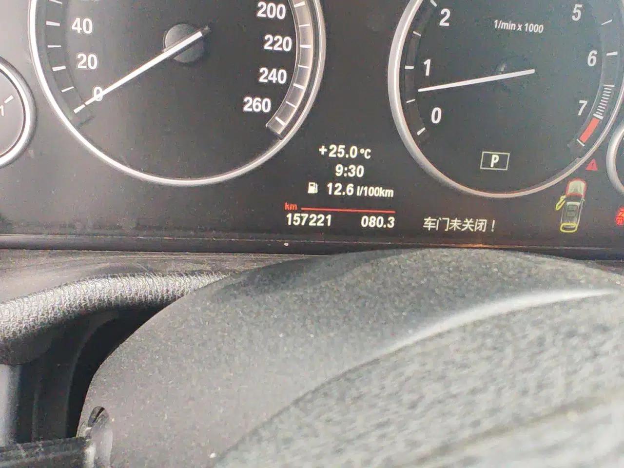 BMW X3 2011 xDrive28i Luxury Model — миниатюра 12