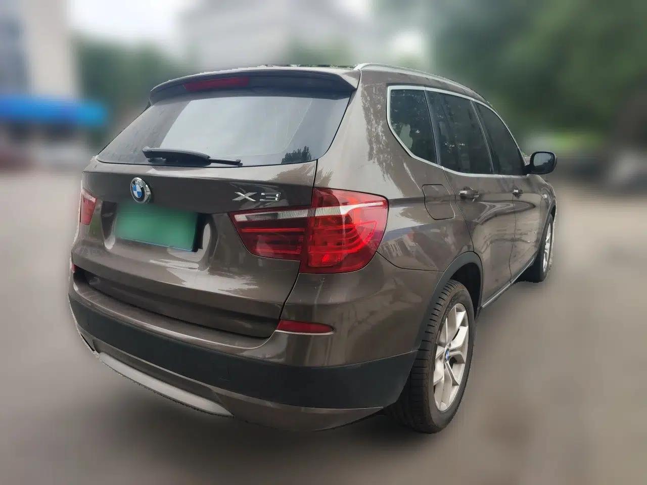 BMW X3 2011 xDrive28i Luxury Model — миниатюра 6