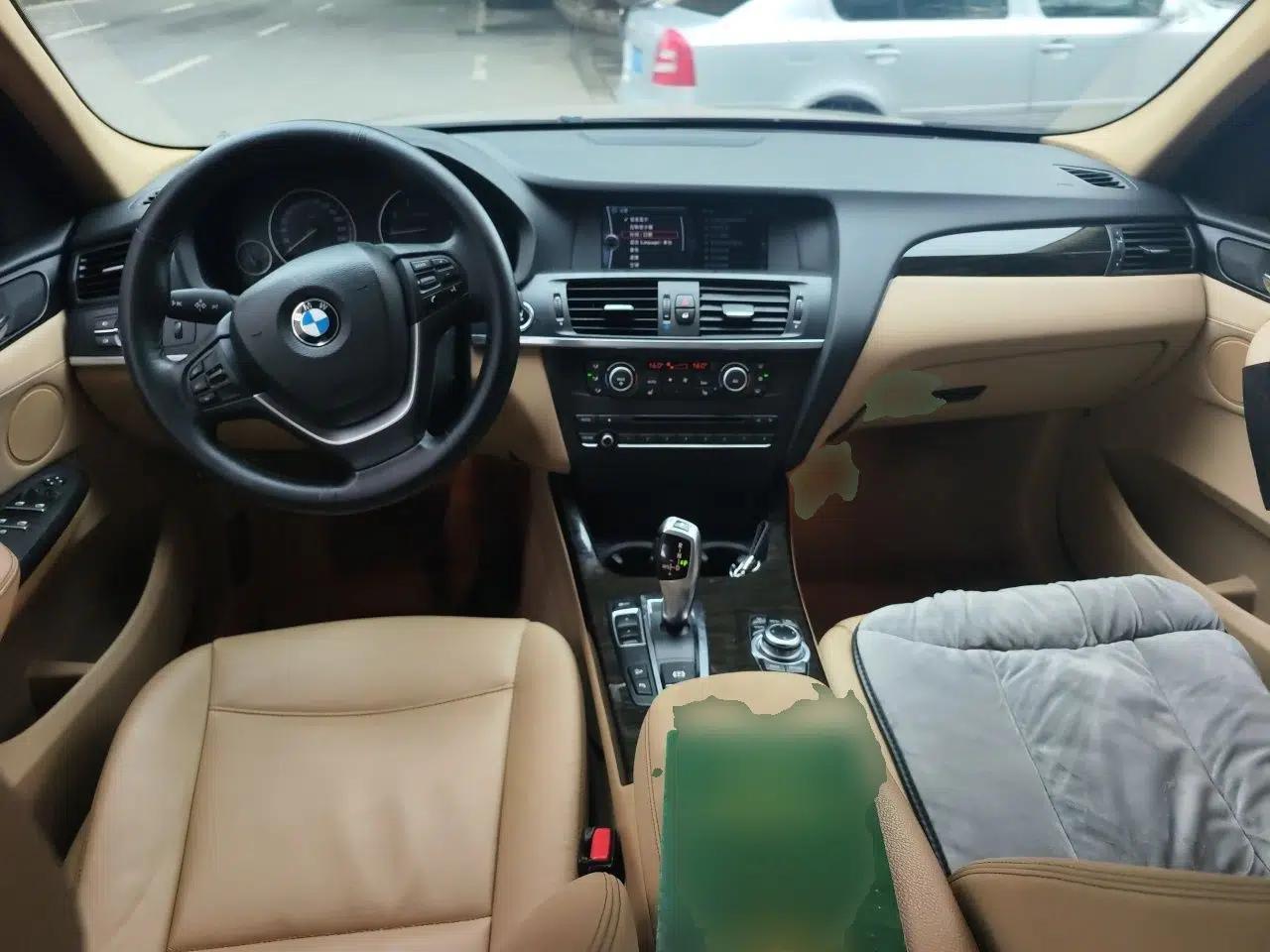 BMW X3 2011 xDrive28i Luxury Model — миниатюра 9
