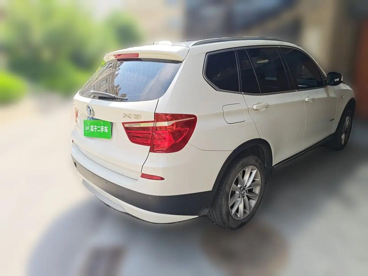 BMW X3 2013 Facelifted xDrive20i Luxury Edition — миниатюра 6