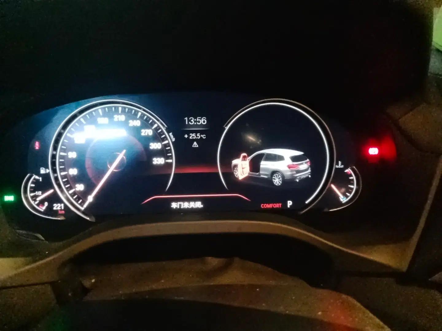 BMW X3 2018 xDrive28i M Sport Package China V Emission Standard — миниатюра 11