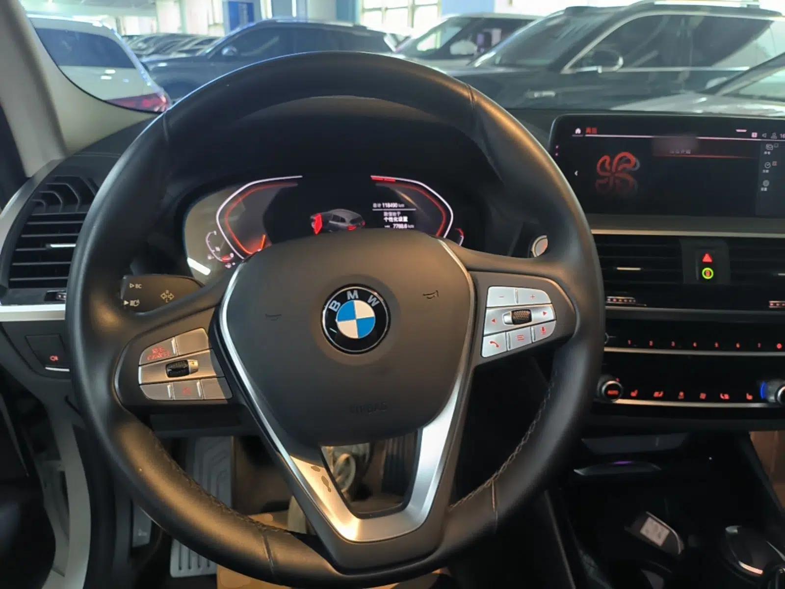 BMW X3 2020 xDrive28i Luxury Package — миниатюра 13