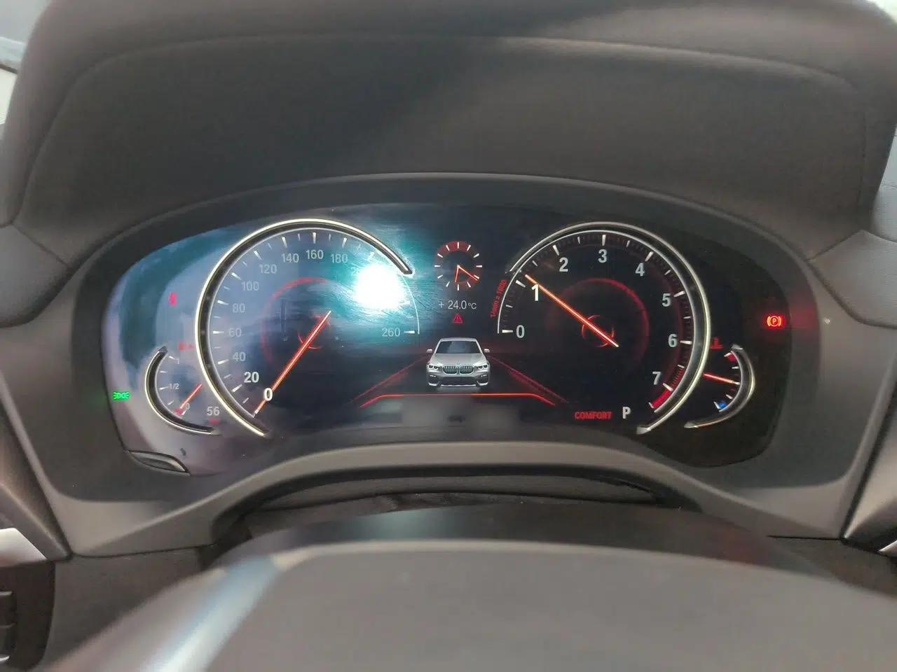 BMW X3 2019 xDrive28i Luxury Package — миниатюра 10