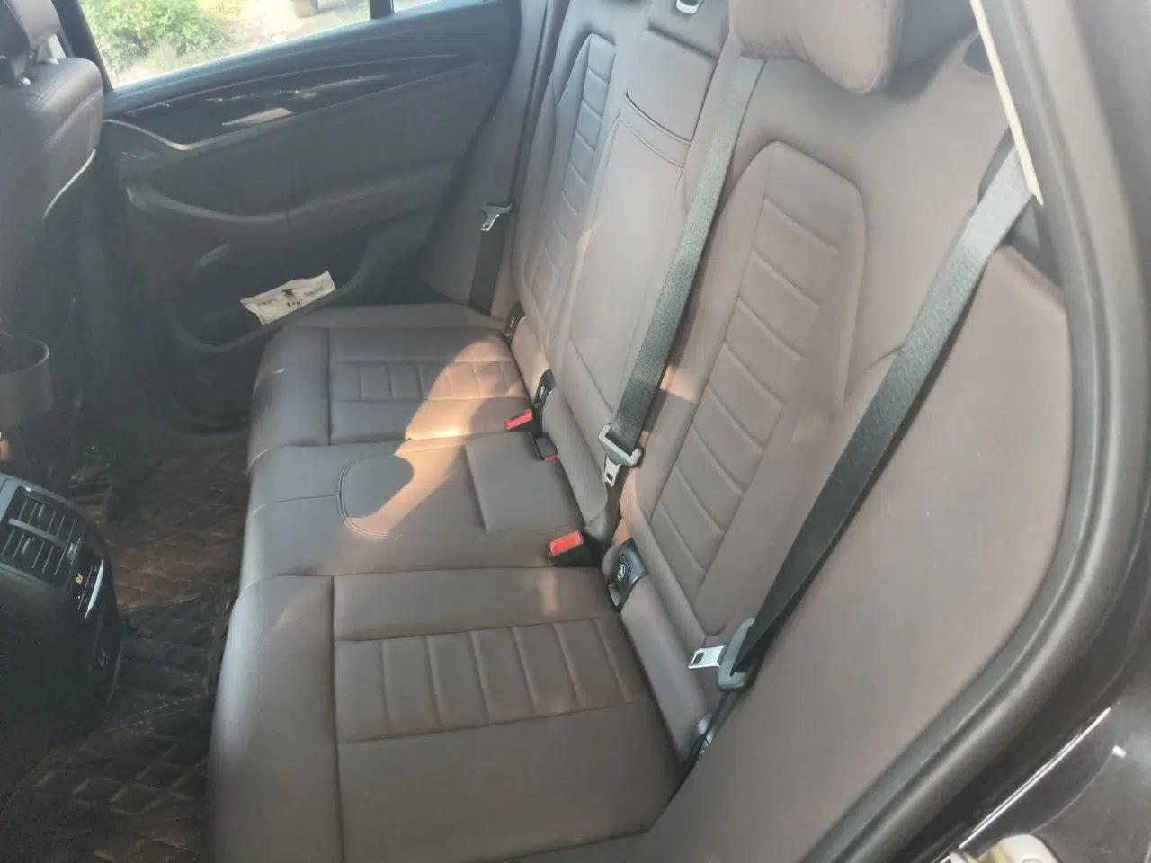 BMW X3 2021 xDrive25i Luxury Package — миниатюра 17