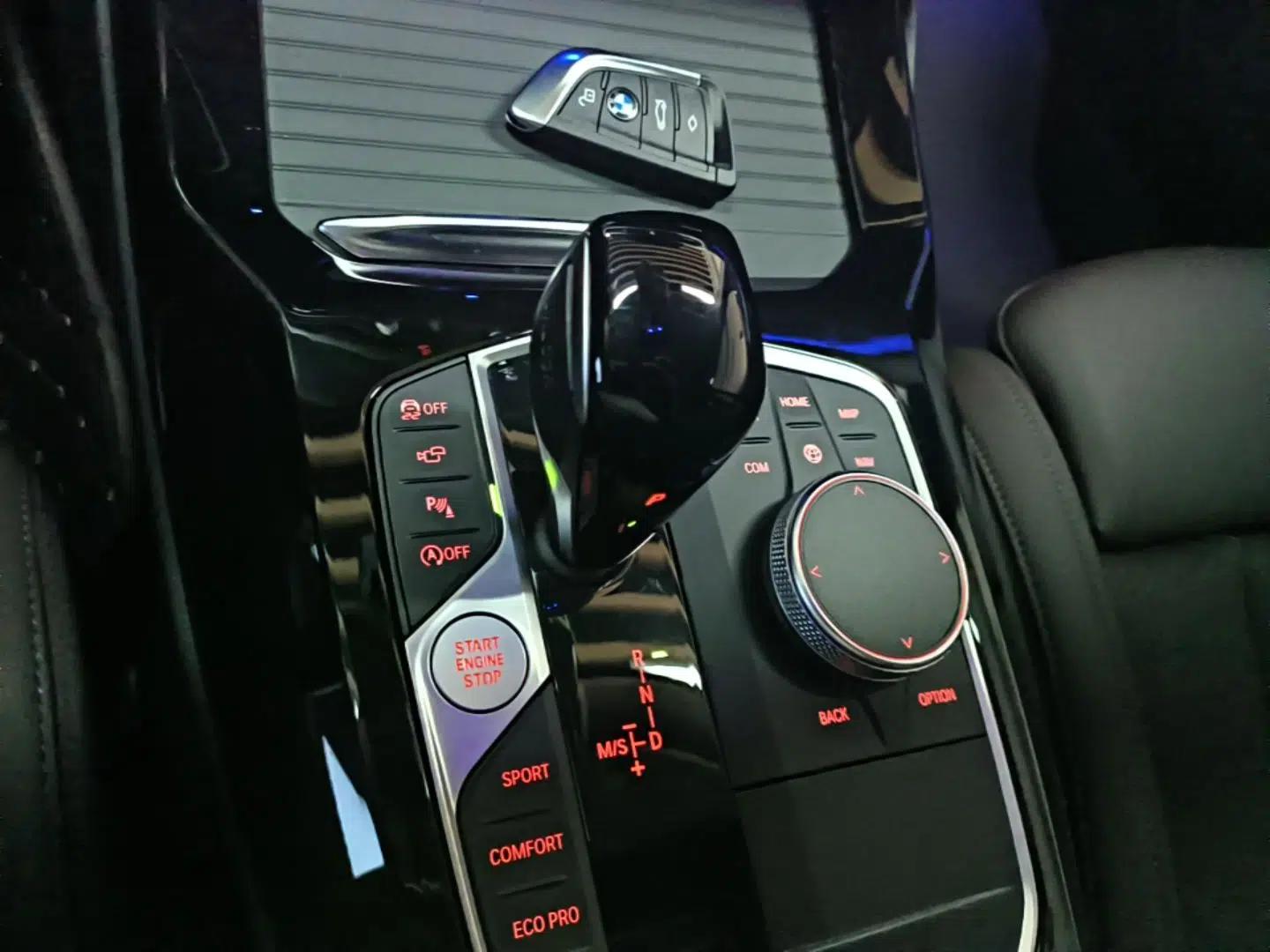 BMW X3 2023 Restyled xDrive30i Leading Edition M Night Sky Package — миниатюра 16