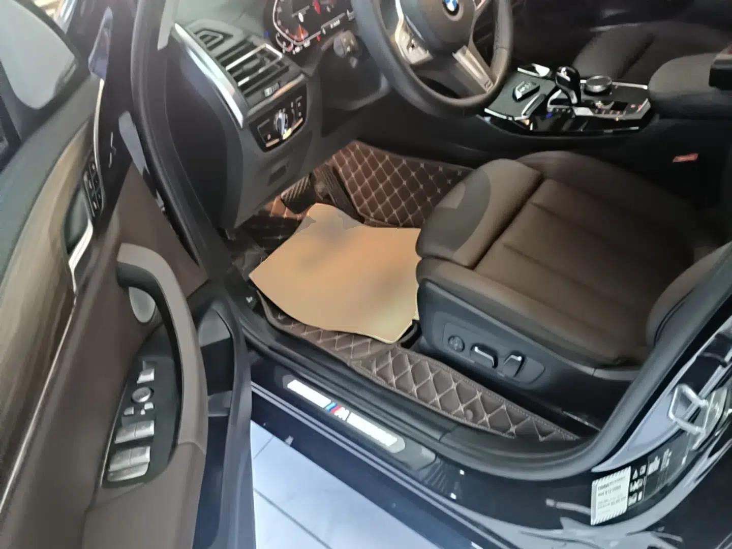 BMW X3 2023 Restyled xDrive30i Leading Edition M Night Sky Package — миниатюра 18