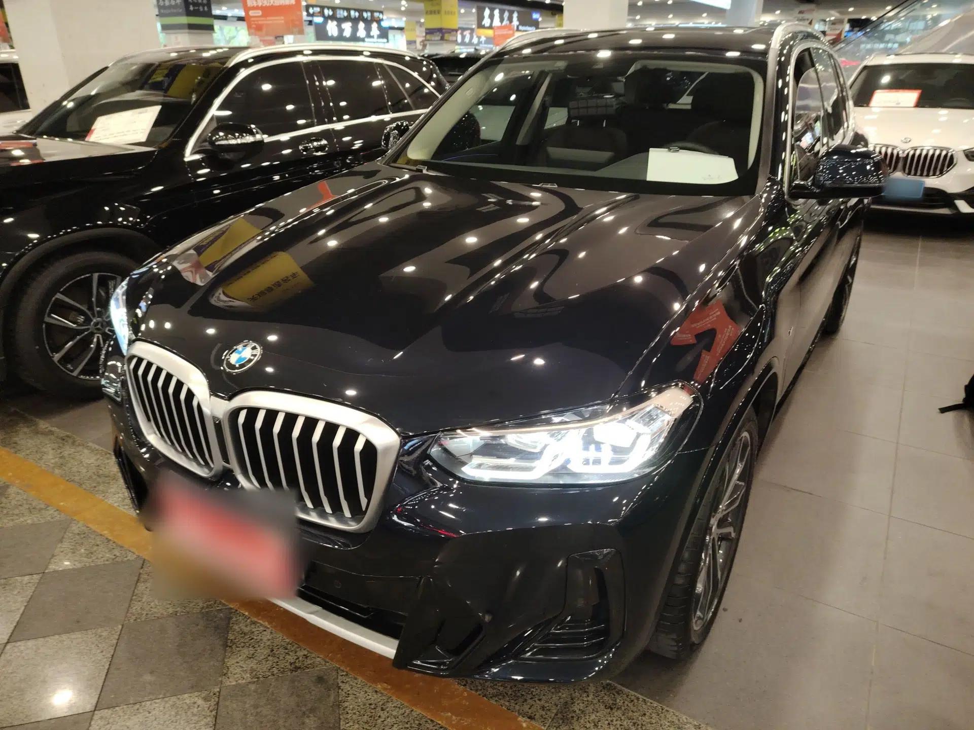 BMW X3 2022 xDrive30i Luxury Model M Night Sky Package — миниатюра 1
