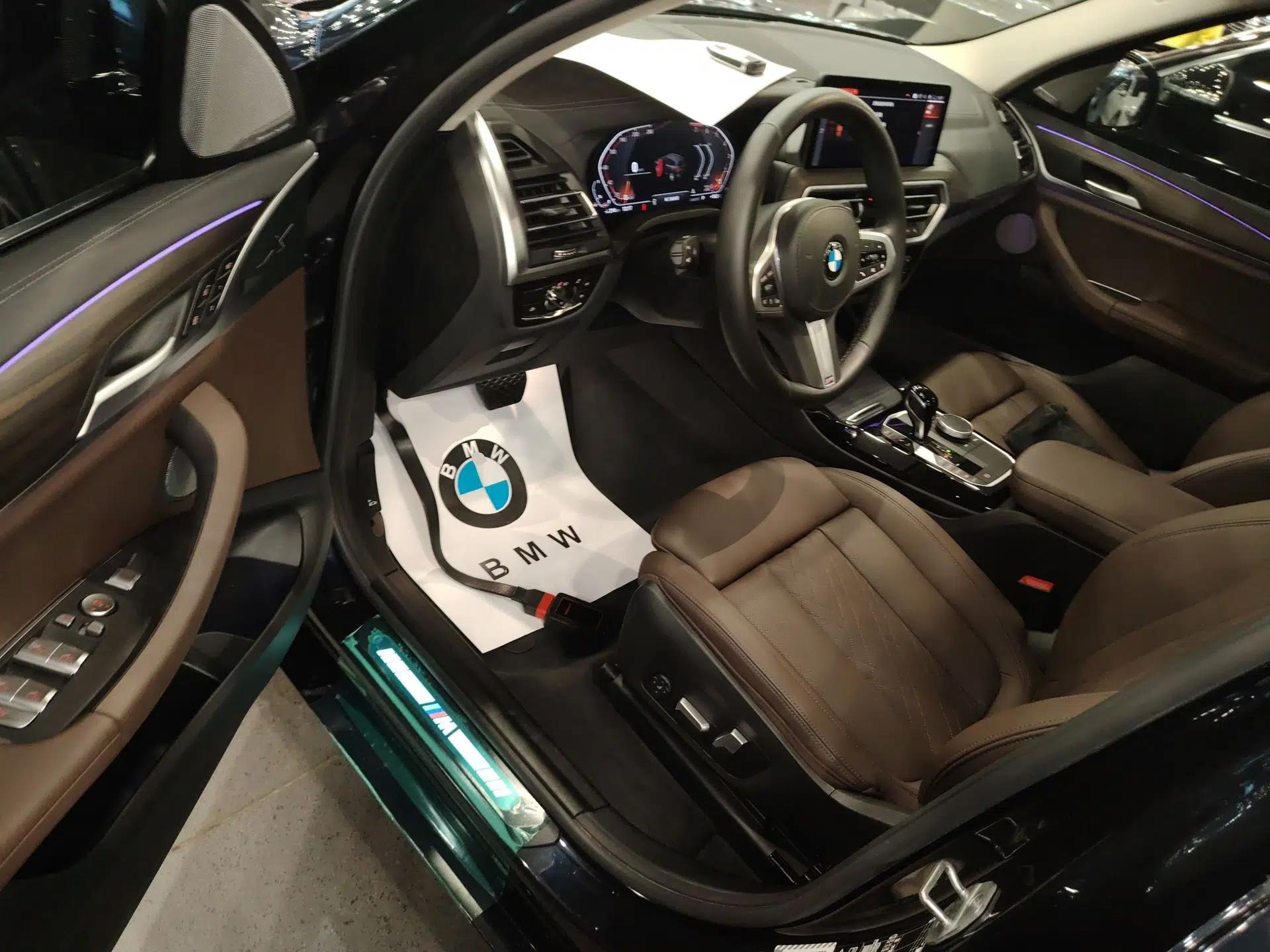 BMW X3 2022 xDrive30i Luxury Model M Night Sky Package — миниатюра 18