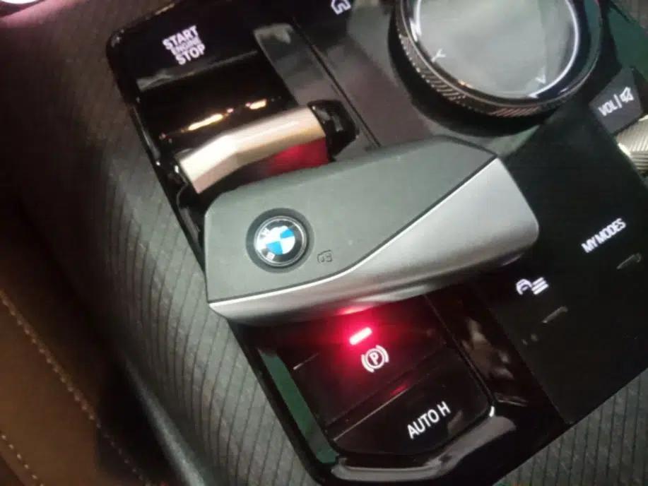 BMW X3 2025 Model, xDrive30L Leading M Sport Night Package — миниатюра 28