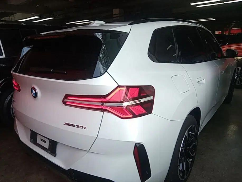 BMW X3 2025 Model, xDrive30L Leading M Sport Night Package — миниатюра 6