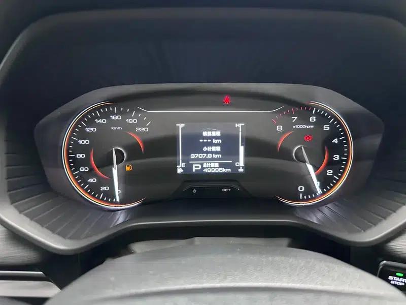 Wuling Jiachen 2022 1.5T CVT Premium Flagship Edition — миниатюра 12