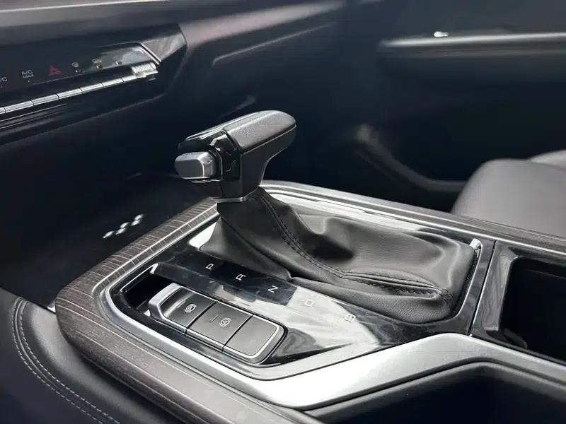 Wuling Jiachen 2022 1.5T CVT Premium Flagship Edition — миниатюра 13