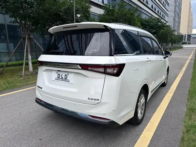 Wuling Jiachen 2022 1.5T CVT Premium Flagship Edition — миниатюра 7