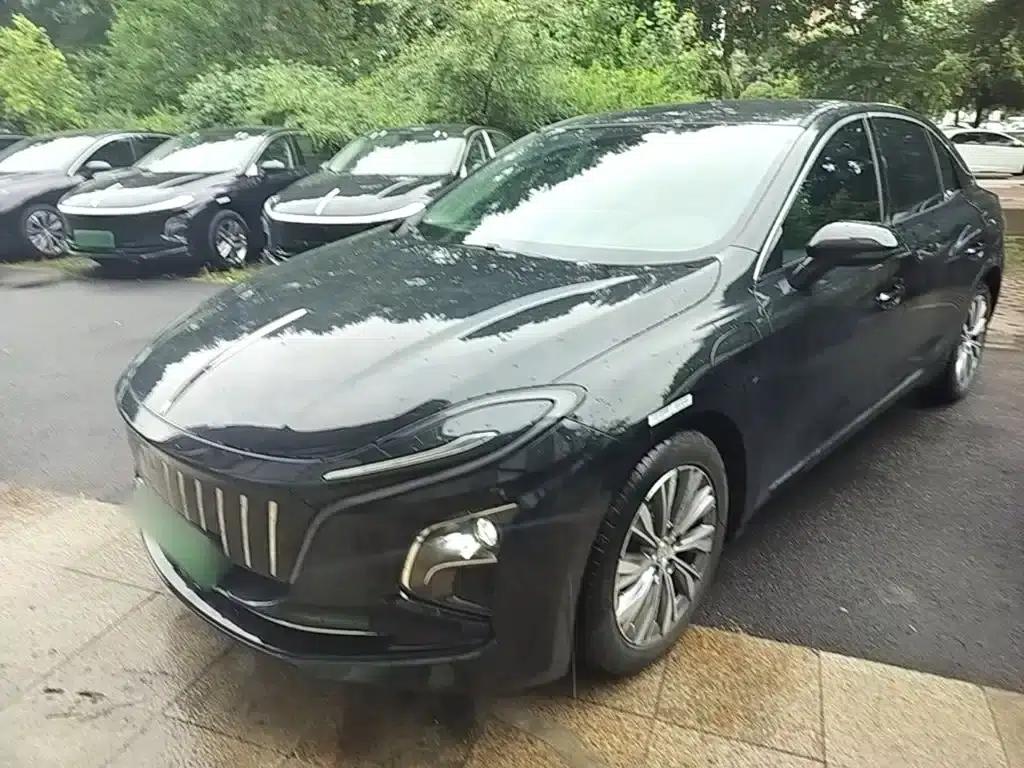 Hongqi E-QM5 2022 Model, 431km Charging Enjoyment Edition — миниатюра 2