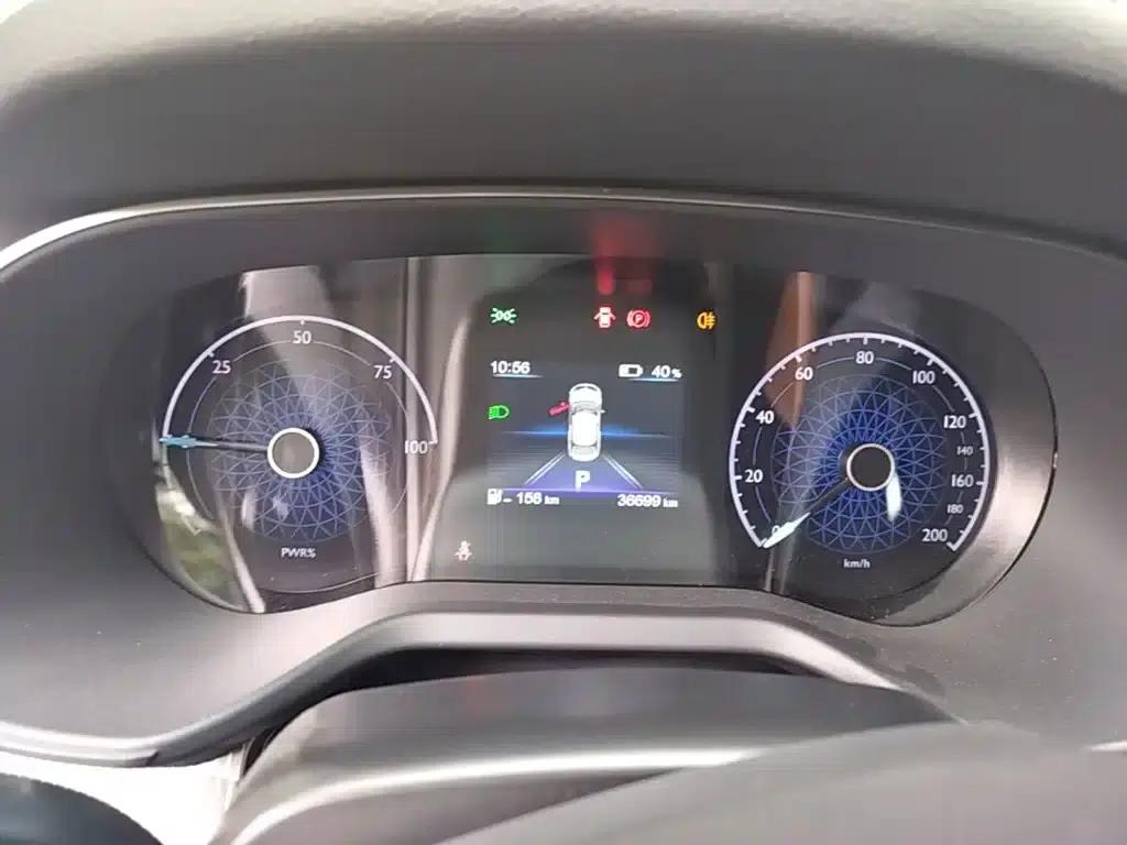 Hongqi E-QM5 2022 Model, 431km Charging Enjoyment Edition — миниатюра 12