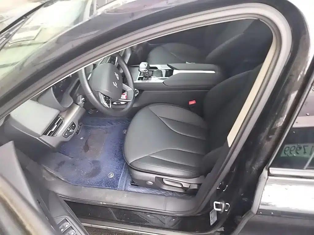 Hongqi E-QM5 2022 Model, 431km Charging Enjoyment Edition — миниатюра 16
