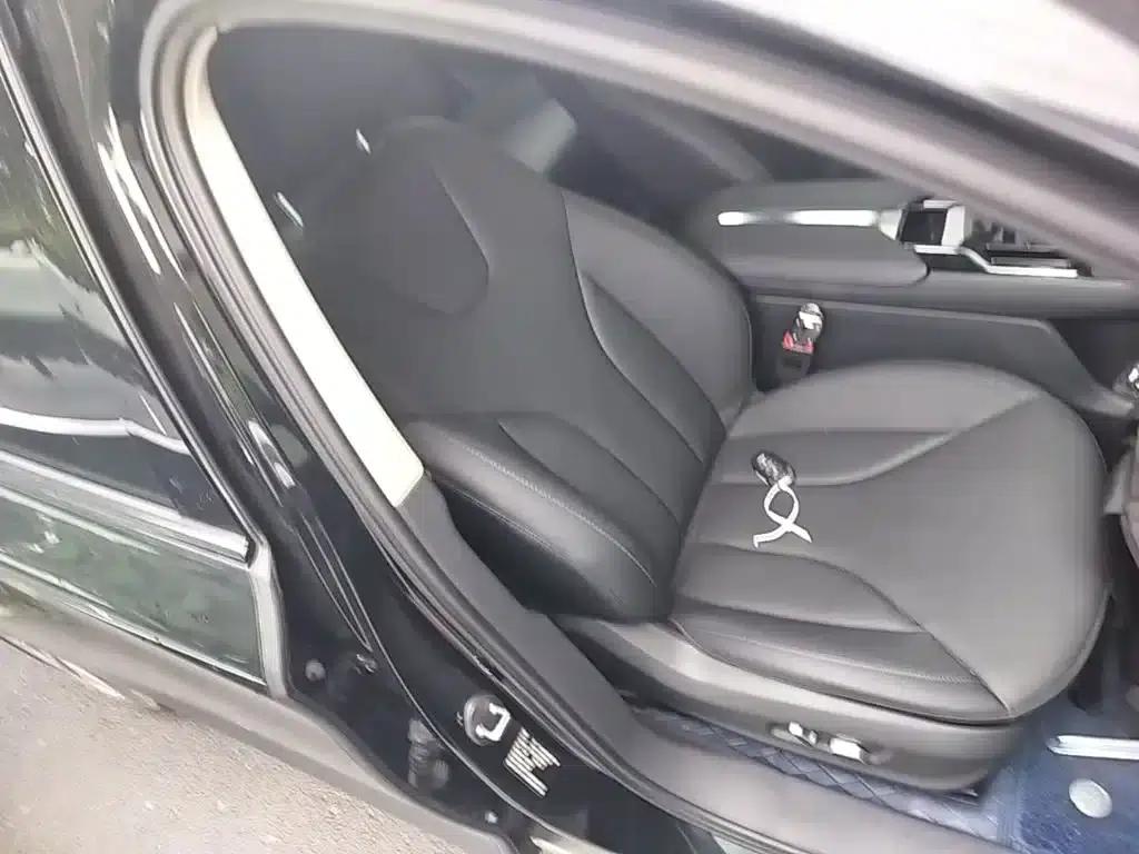 Hongqi E-QM5 2022 Model, 431km Charging Enjoyment Edition — миниатюра 25