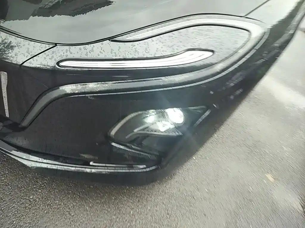 Hongqi E-QM5 2024 Model 610km Plus — миниатюра 24