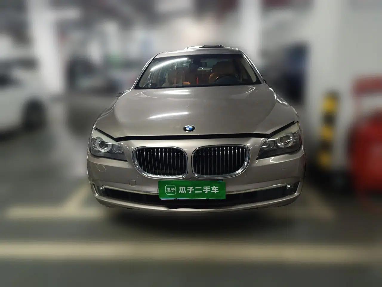 BMW 7 Series 2009 740Li Leading Model — миниатюра 2