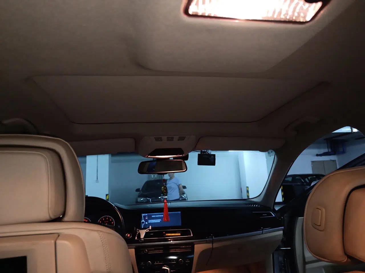 BMW 7 Series 2009 740Li Leading Model — миниатюра 18