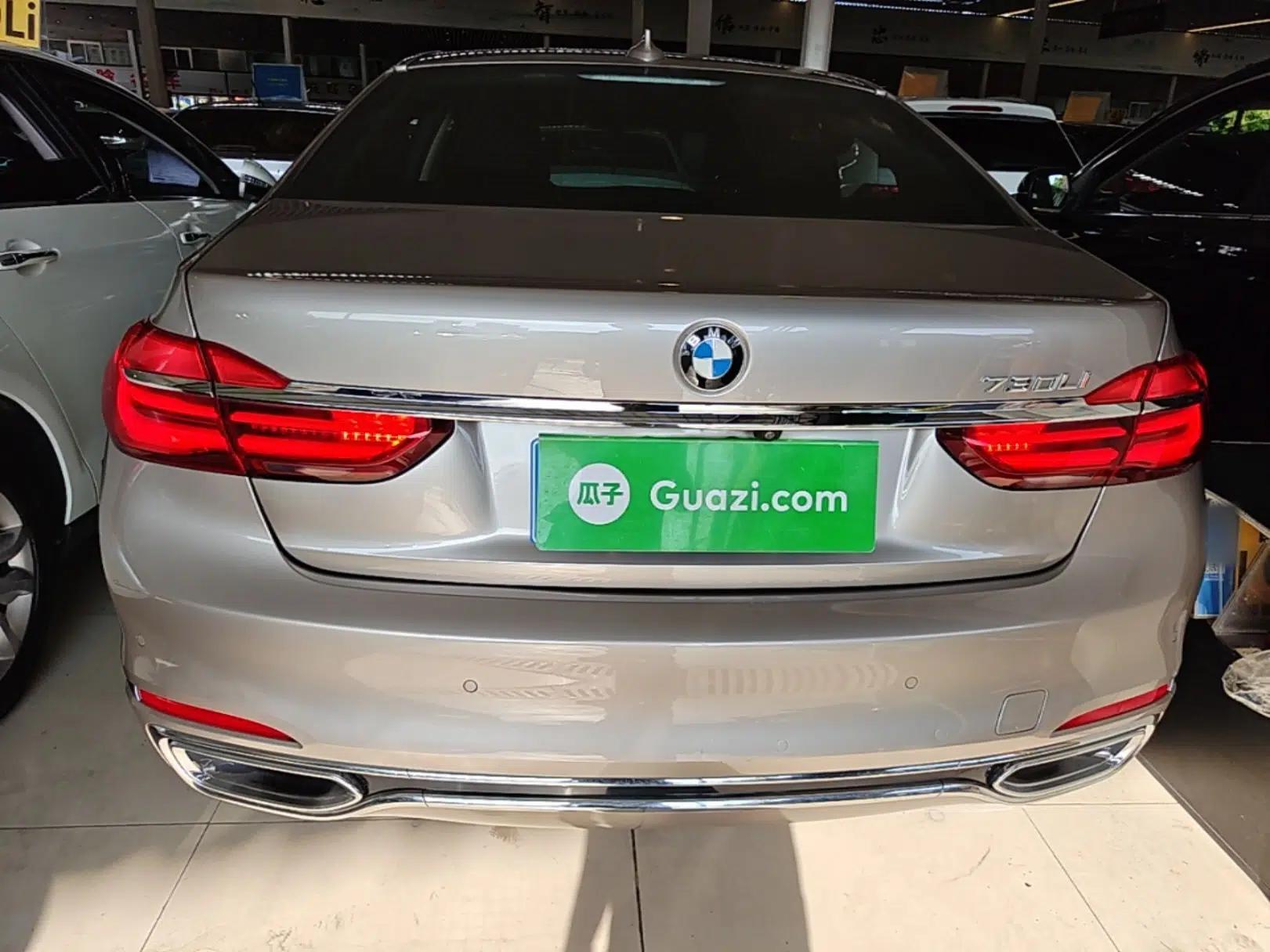 BMW 7 Series 2018 730Li Leading Model Excellence Package — миниатюра 5