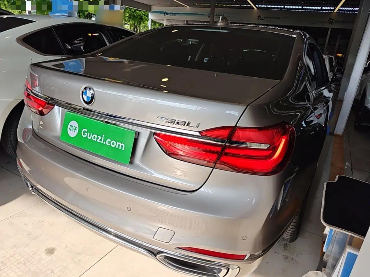 BMW 7 Series 2018 730Li Leading Model Excellence Package — миниатюра 6