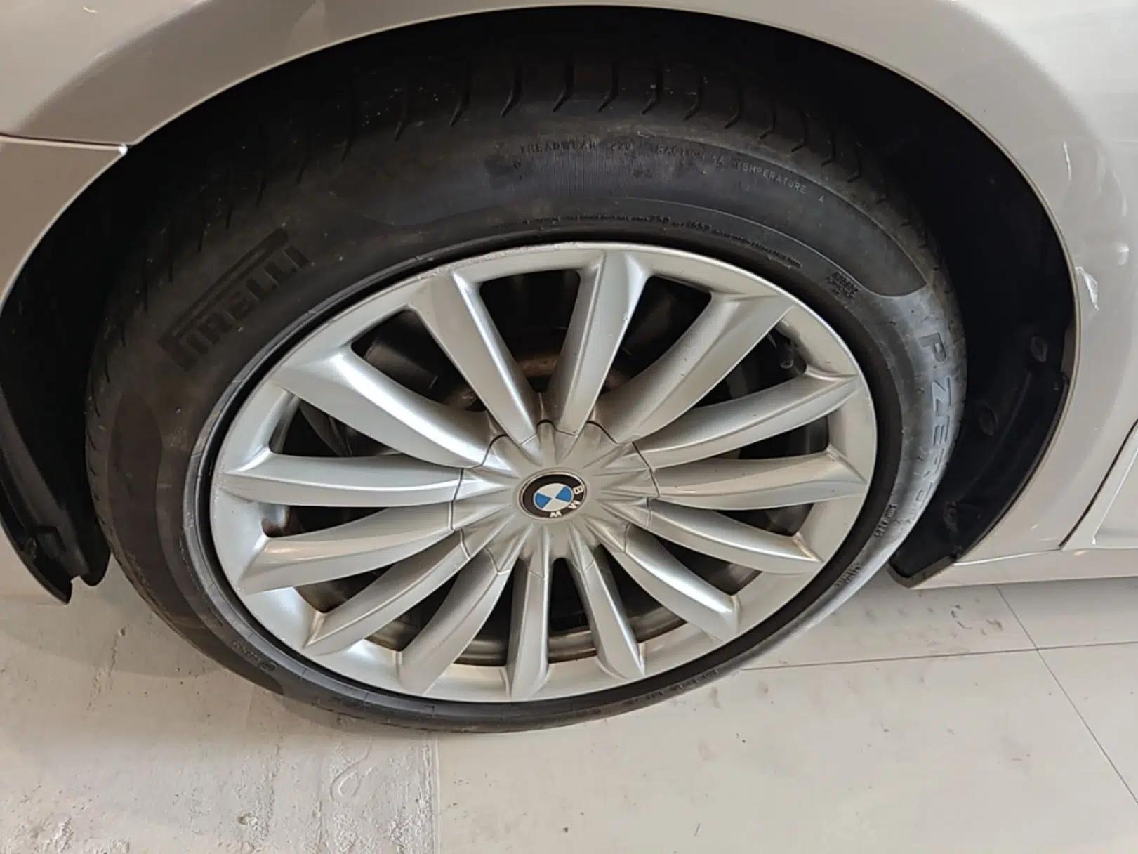 BMW 7 Series 2018 730Li Leading Model Excellence Package — миниатюра 10