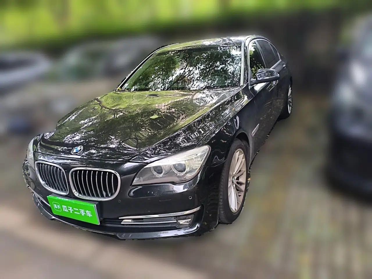 BMW 7 Series 2014 730Li Premium Edition — миниатюра 1