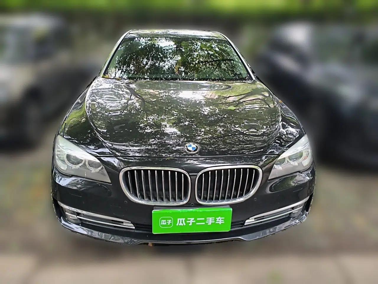 BMW 7 Series 2014 730Li Premium Edition — миниатюра 2