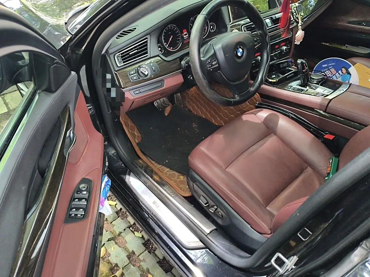 BMW 7 Series 2014 730Li Premium Edition — миниатюра 16