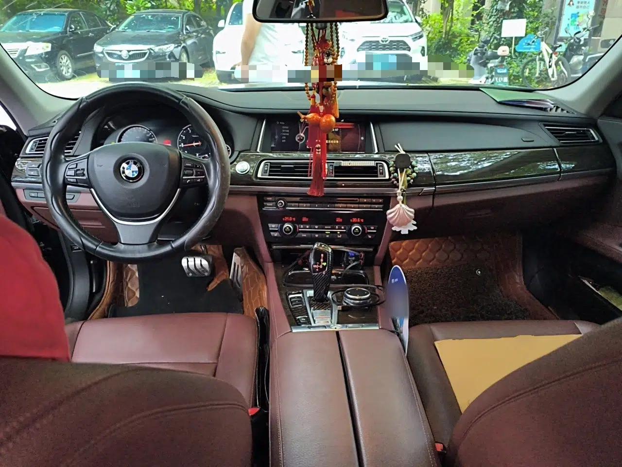 BMW 7 Series 2014 730Li Premium Edition — миниатюра 9