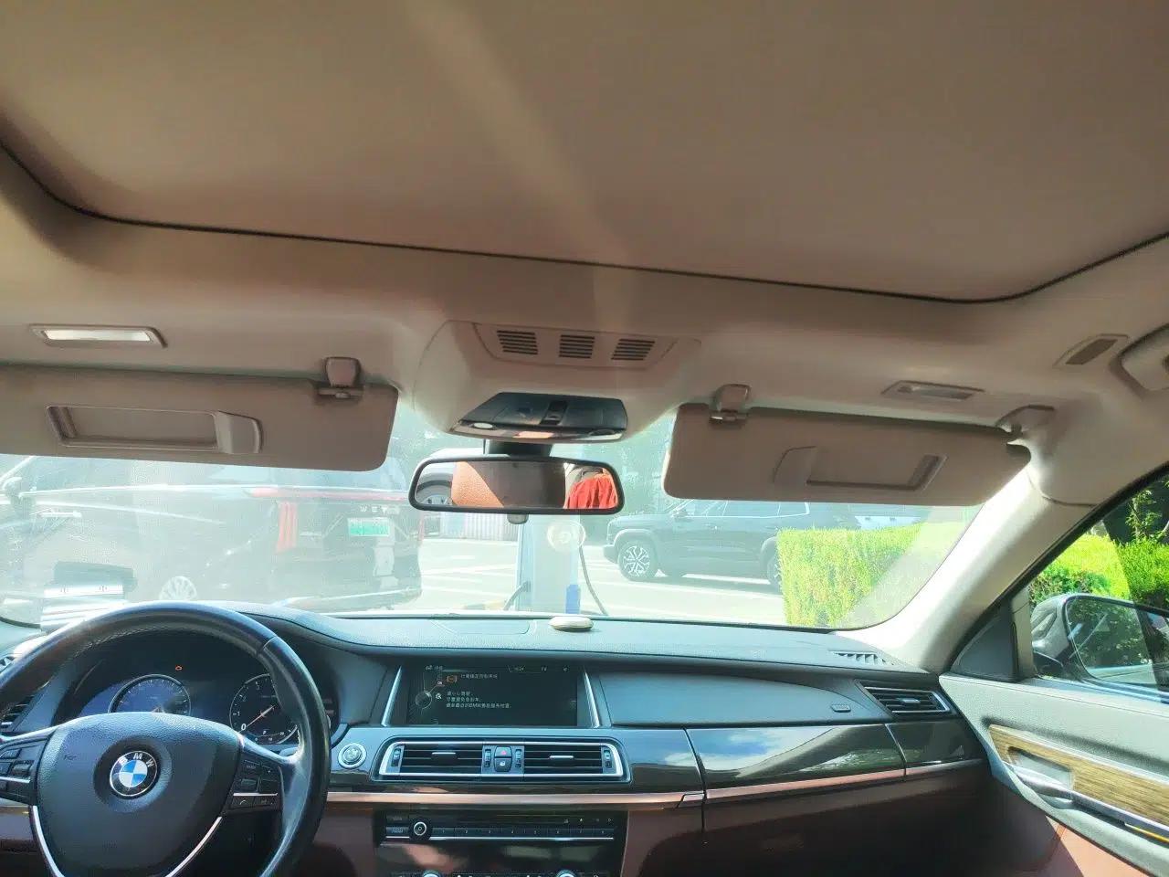 BMW 7 Series 2013 730Li Leading Model — миниатюра 18