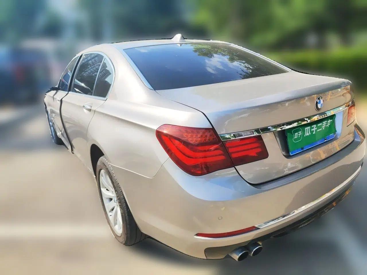 BMW 7 Series 2013 730Li Leading Model — миниатюра 4