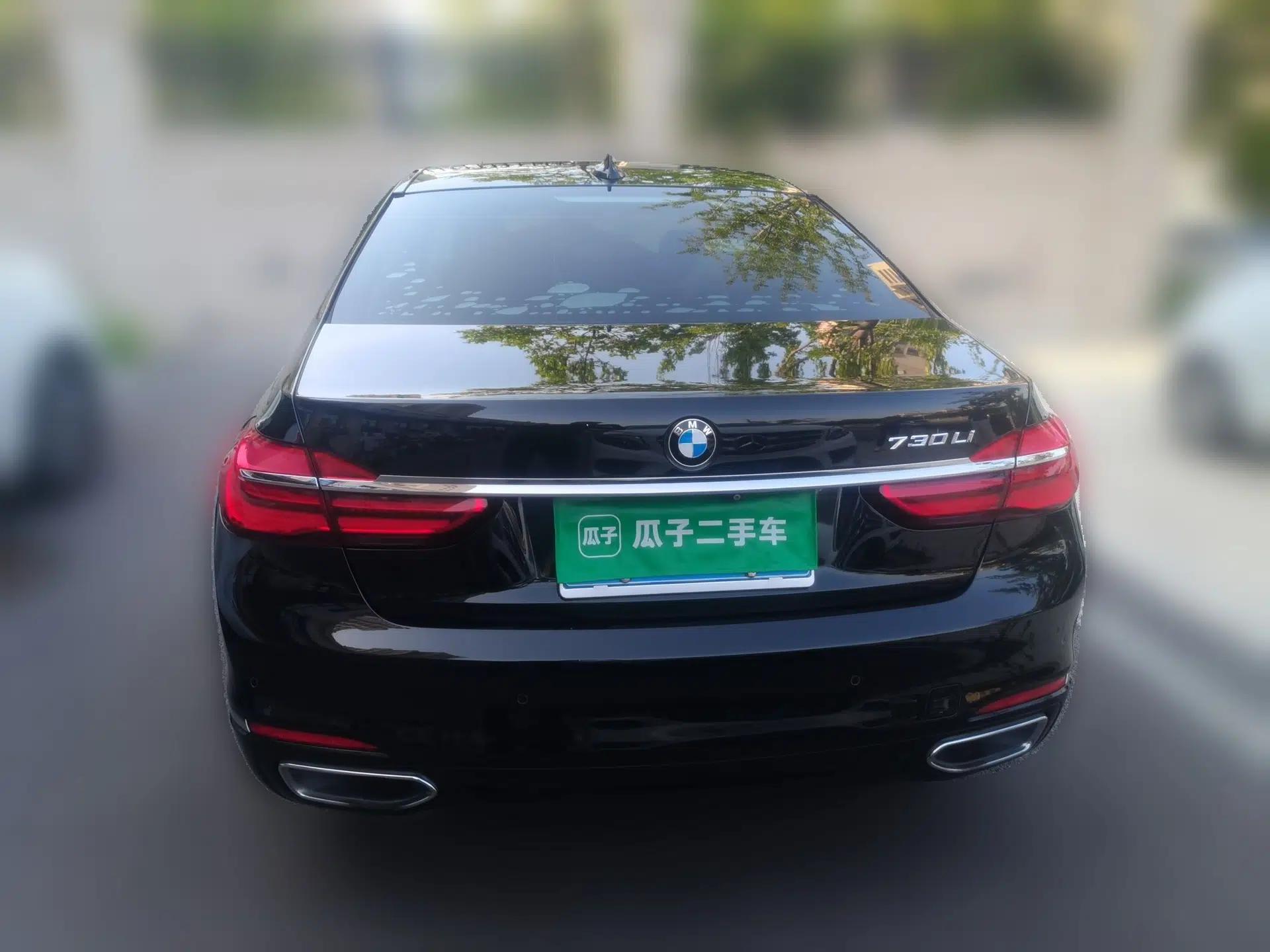 BMW 7 Series 2017 730Li Leading Model — миниатюра 5