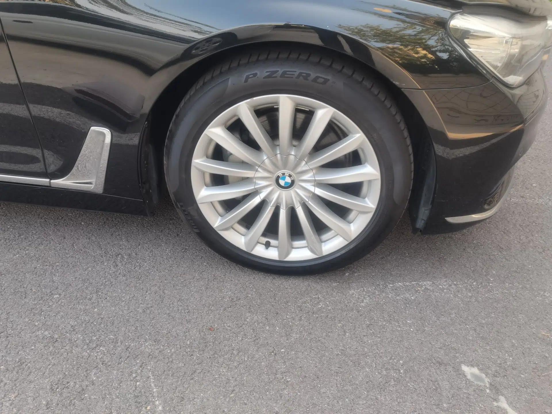 BMW 7 Series 2017 730Li Leading Model — миниатюра 8