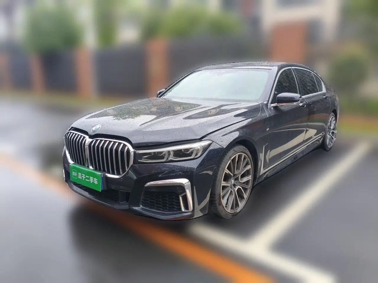 BMW 7 Series 2021 740Li Leading Model M Sport Package — миниатюра 1