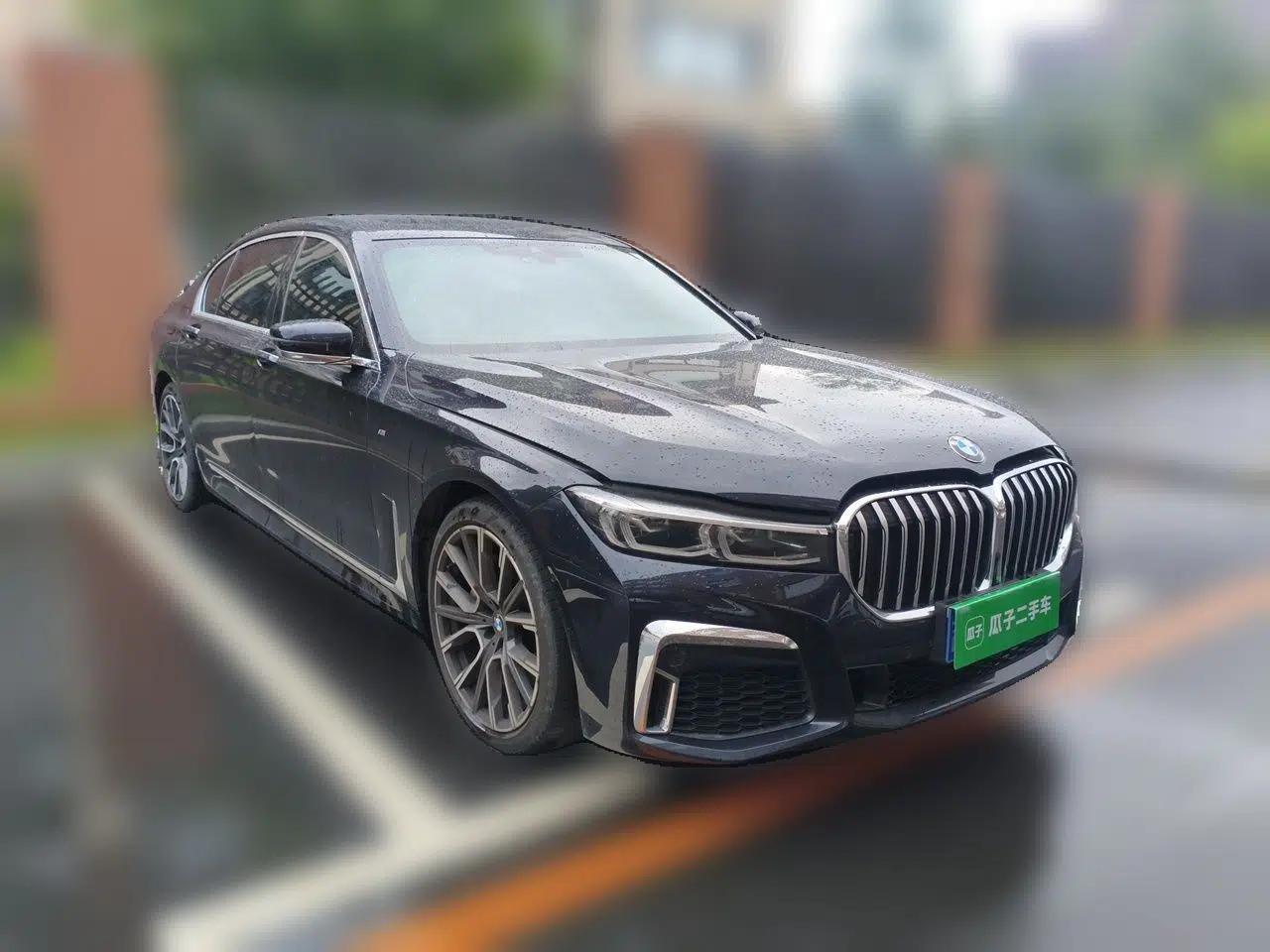 BMW 7 Series 2021 740Li Leading Model M Sport Package — миниатюра 3