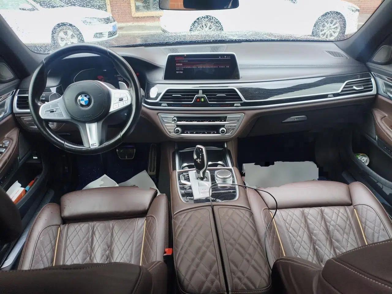 BMW 7 Series 2021 740Li Leading Model M Sport Package — миниатюра 9