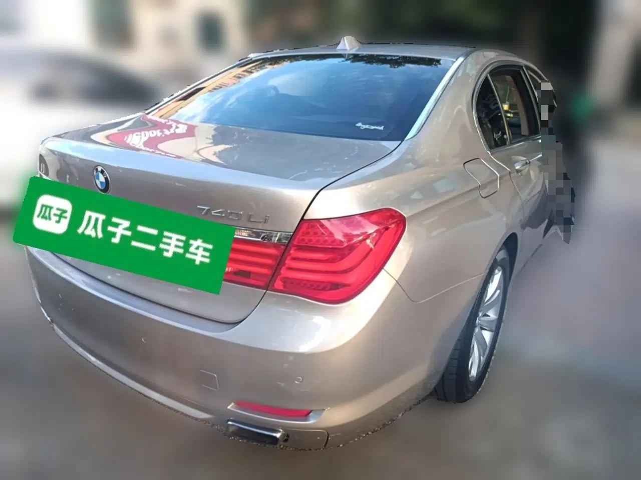 BMW 7 Series 2009 740Li Luxury Model — миниатюра 6