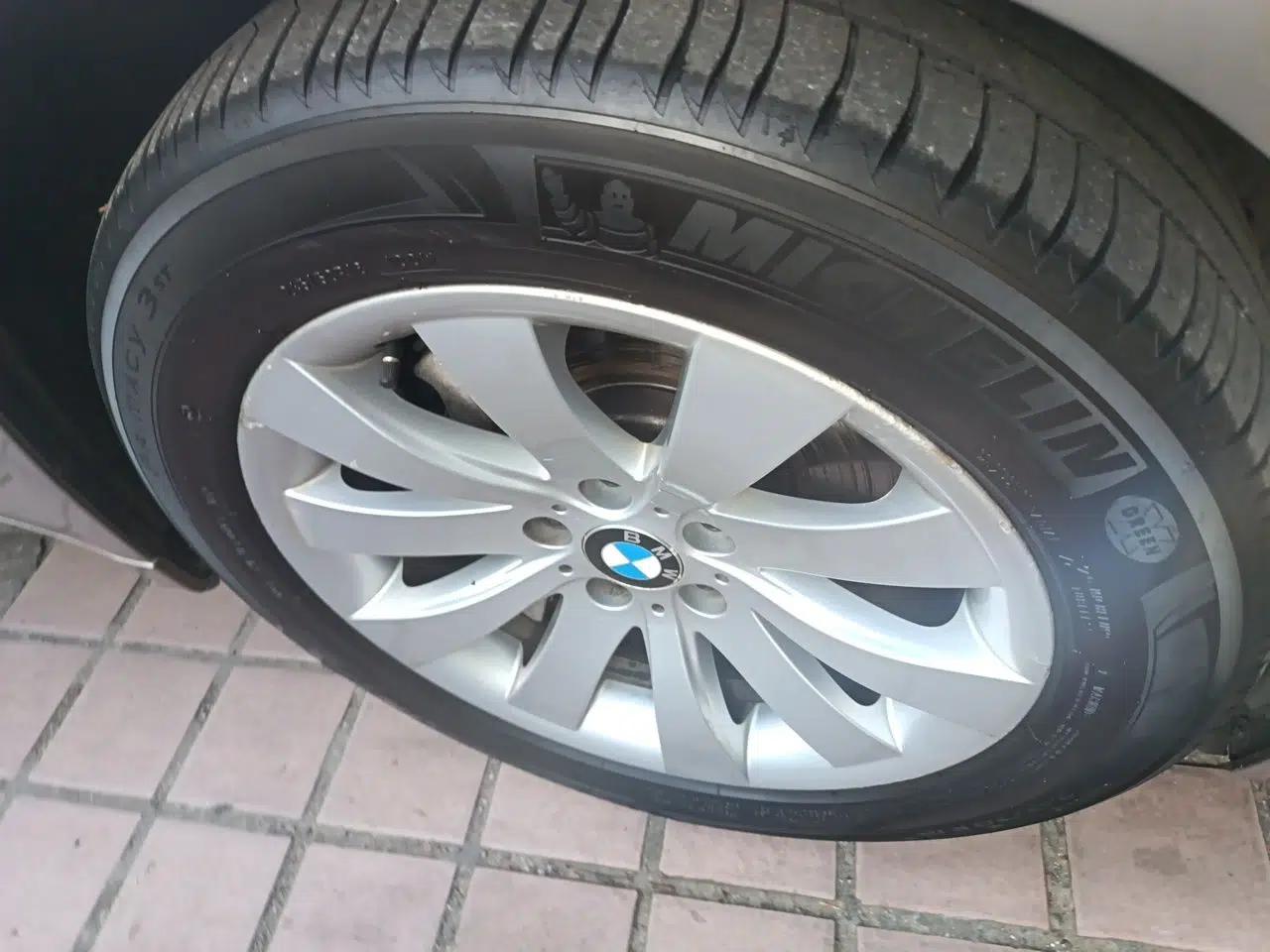 BMW 7 Series 2009 740Li Luxury Model — миниатюра 8