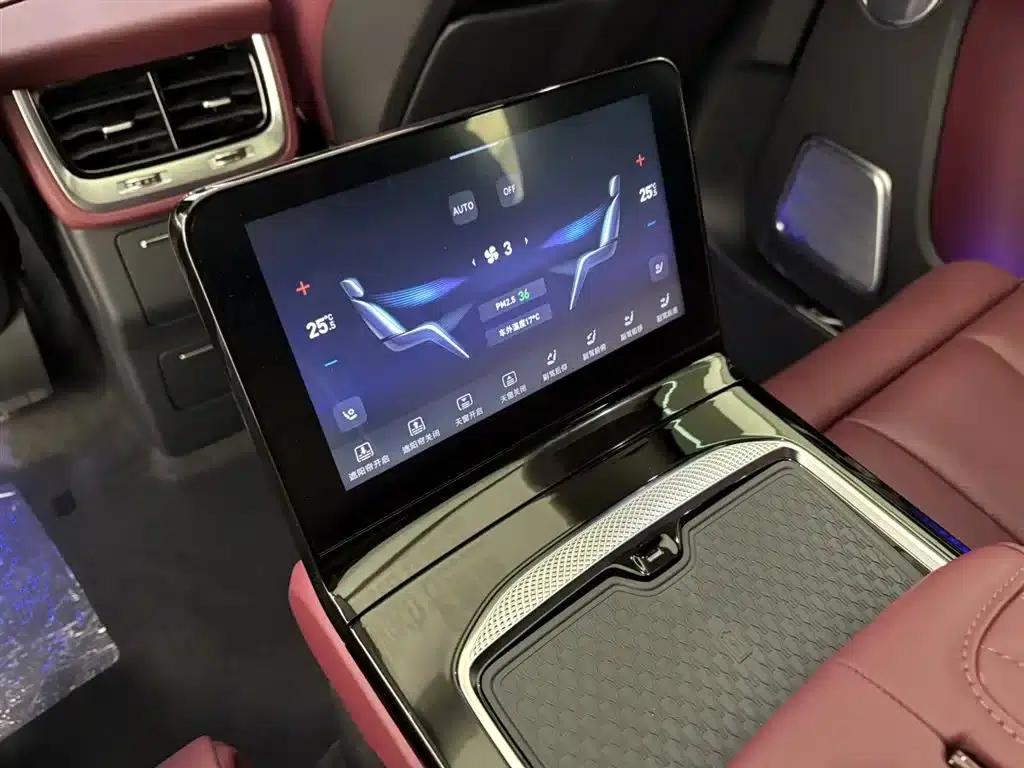 Hongqi E-HS9 2022 Model 660km Flagship Edition (Four Seats) — миниатюра 18