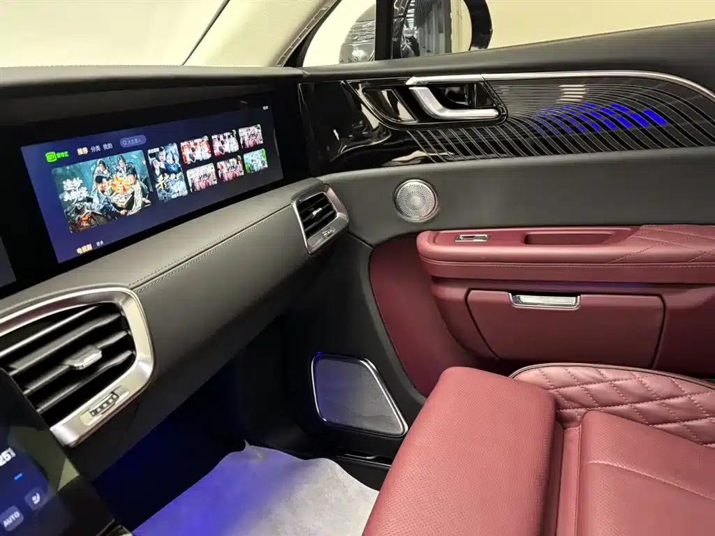 Hongqi E-HS9 2022 Model 660km Flagship Edition (Four Seats) — миниатюра 21